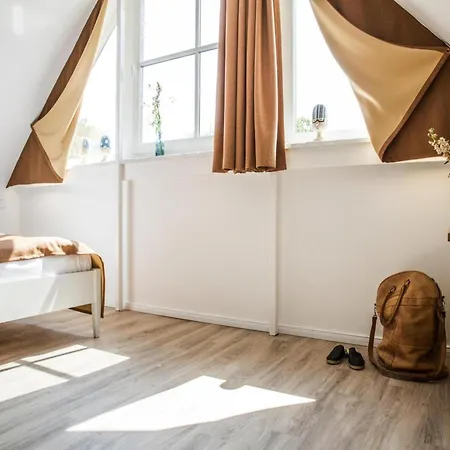 In Nahe Ostseestrand, Cleaning Included Apartmán Zingst